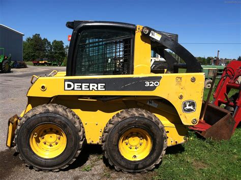 jd 320 skid steer tractor data|deere 320 skid steer specs.